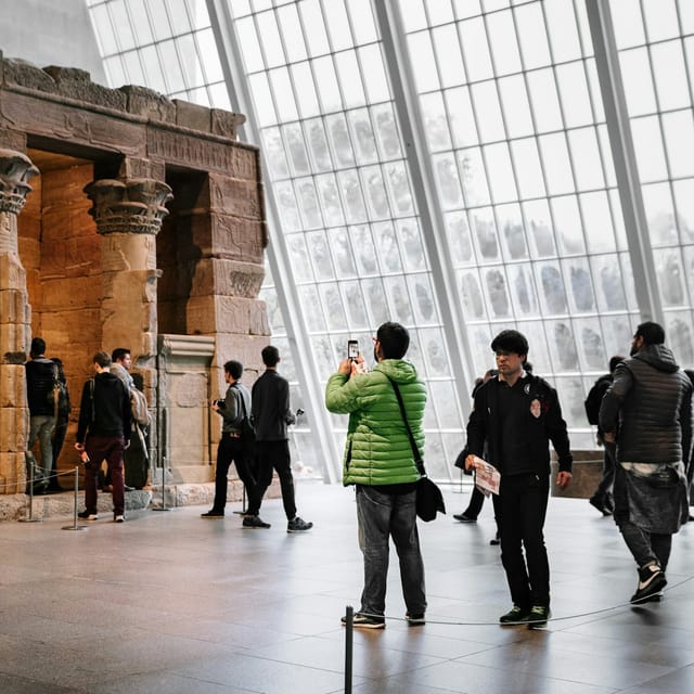 metropolitan-museum-of-art-entry-tour-private-small-group-self-guided_1